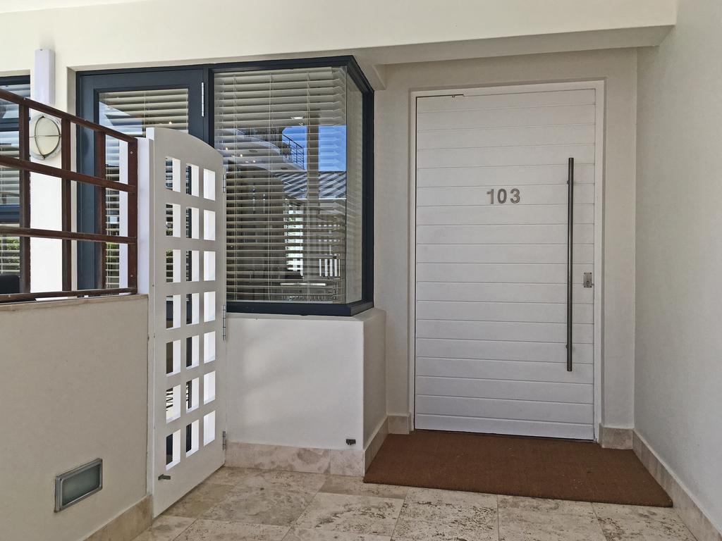 Appartamento 74 On Marine Hermanus Esterno foto